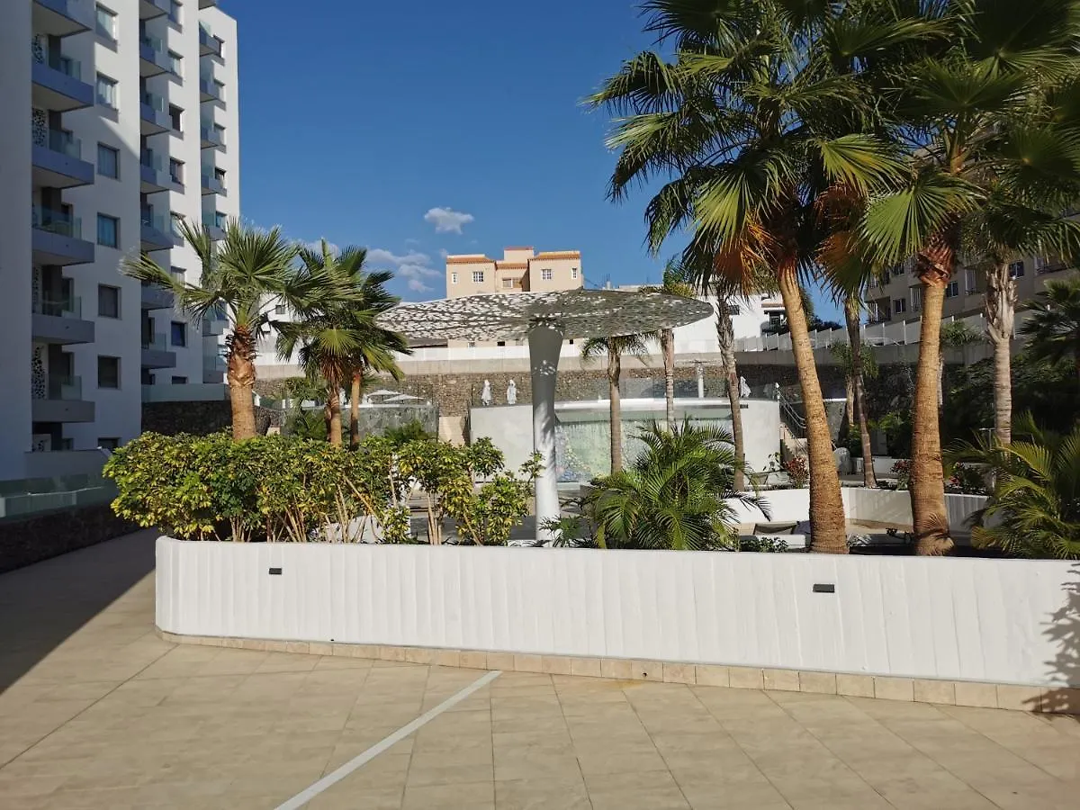 Cs Apartmentos, Large Terrace, Wifi! Playa Paraiso  0*, Playa Paraiso (Tenerife) Spain