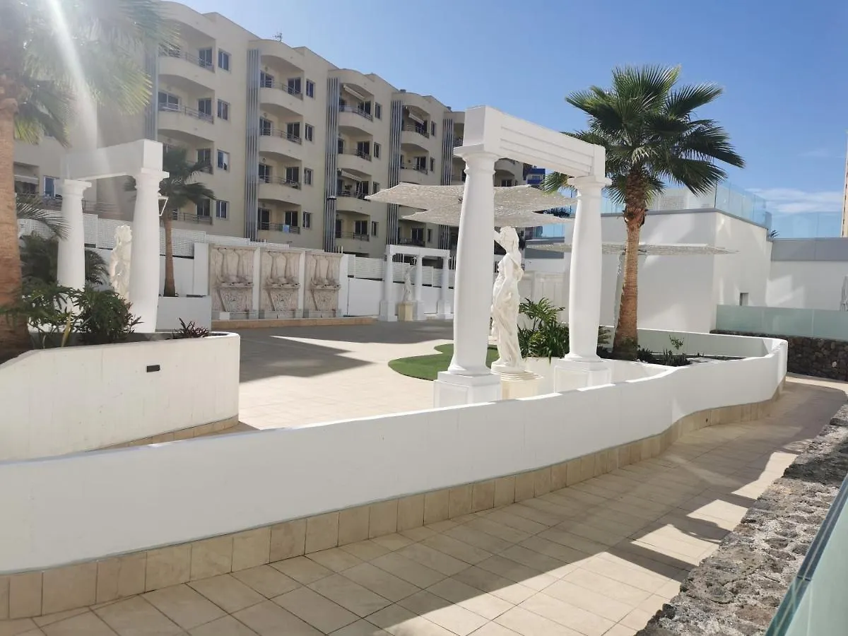 Cs Apartmentos, Large Terrace, Wifi! Playa Paraiso  İspanya
